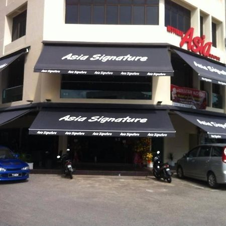 Kt City Homestay With 4 Bedrooms And Pool Kuala Terengganu Exterior photo